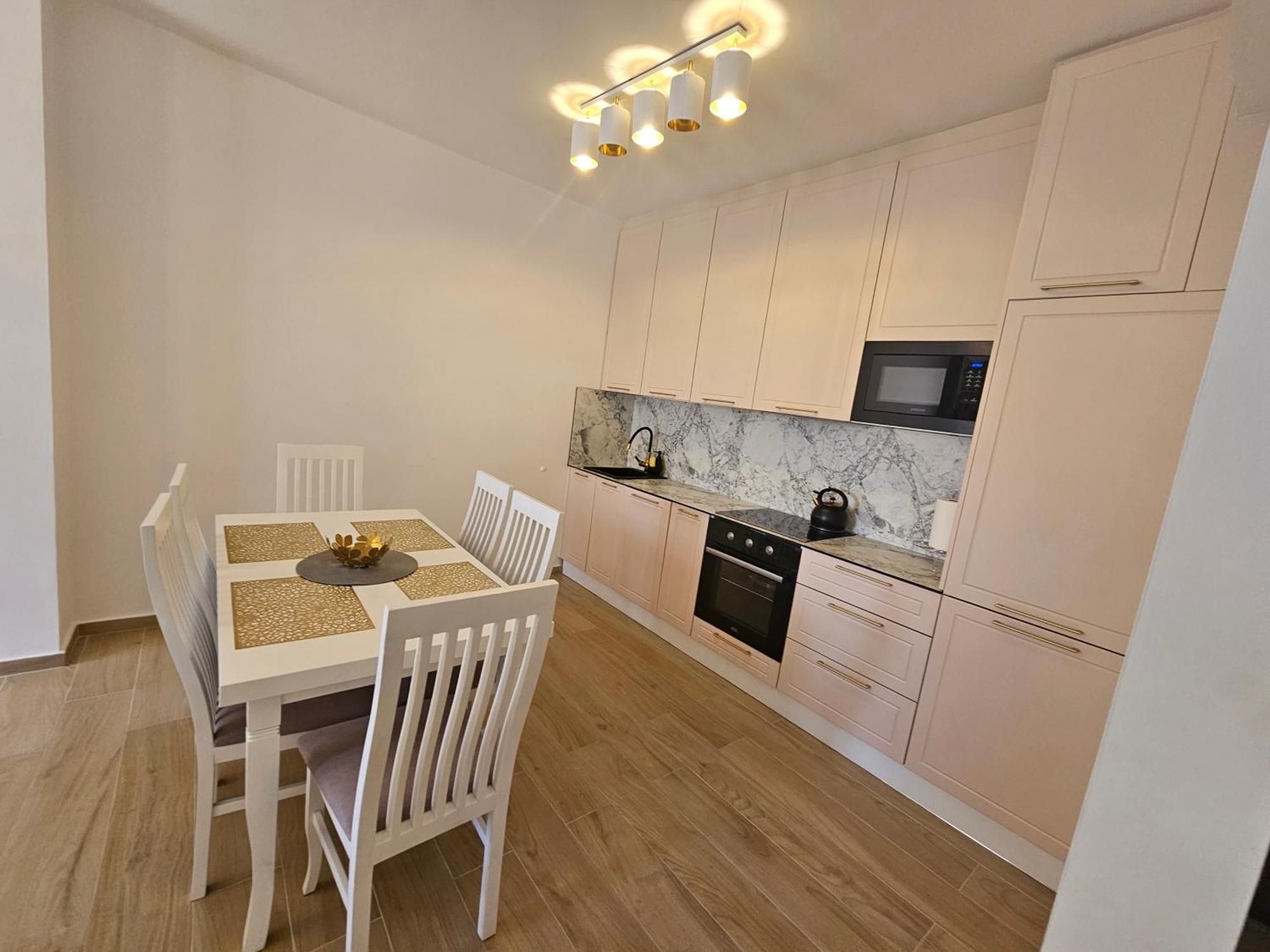 Jusal Sea View Apartment Σαράντα Εξωτερικό φωτογραφία